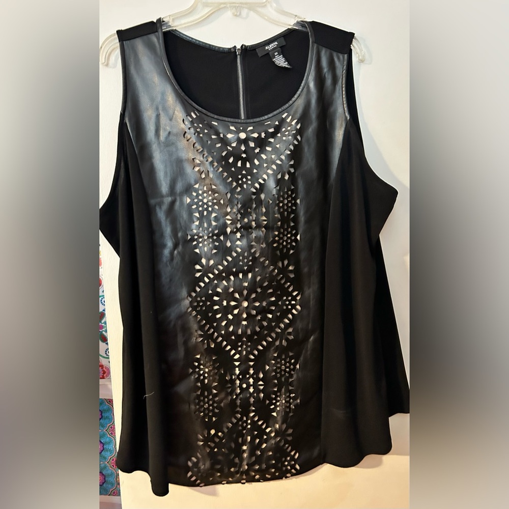 Alfani Pleather cut out shirt 3x